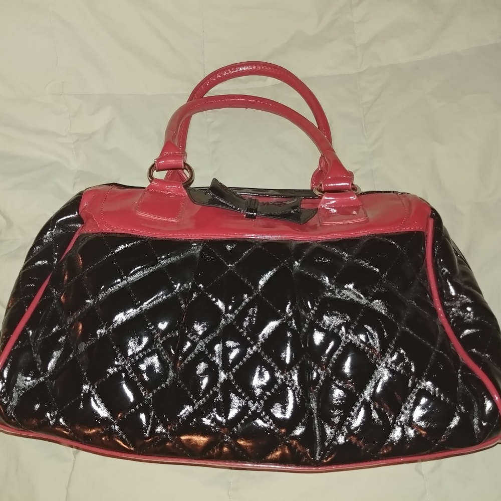 Black and red bag
